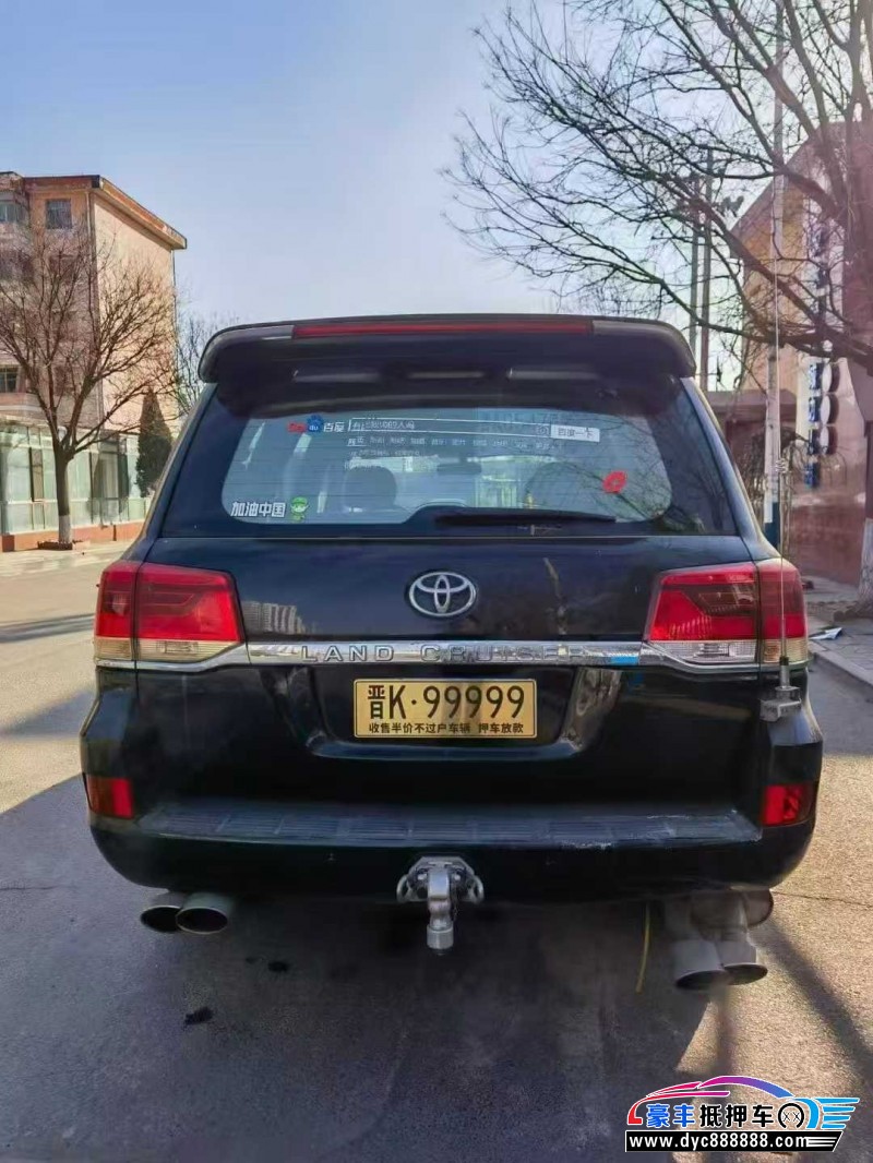 15年丰田兰德酷路泽（陆巡）轿车抵押车出售