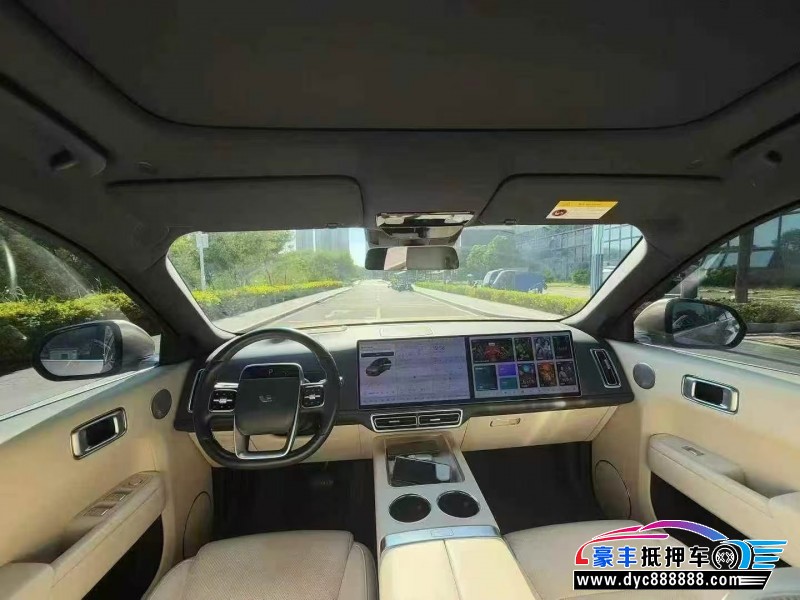 22年理想L9轿车抵押车出售