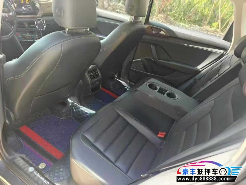 21年大众途岳轿车抵押车出售