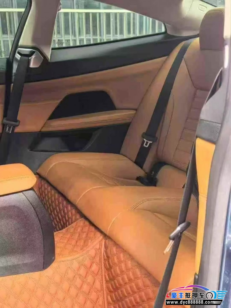 22年宝马4系轿车抵押车出售