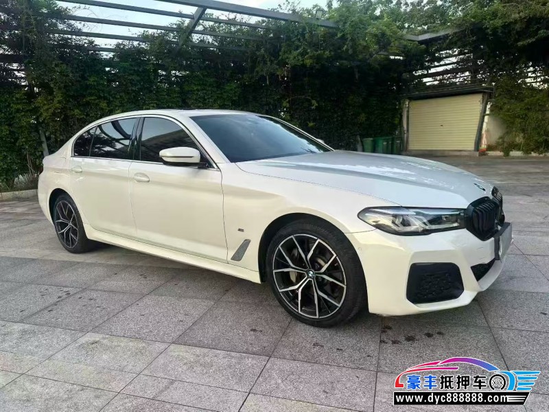 21年宝马5系轿车抵押车出售
