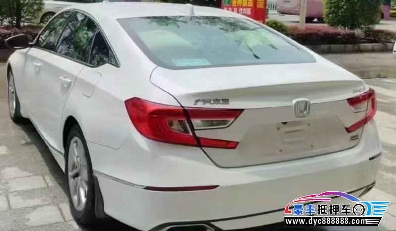 21年本田雅阁轿车抵押车出售