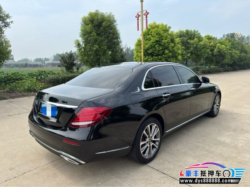 19年奔驰E轿车抵押车出售