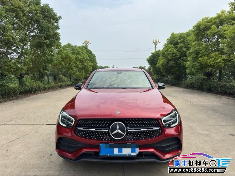21年奔驰GLC轿车抵押车出售