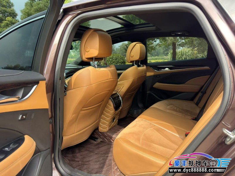 18年别克君越轿车抵押车出售