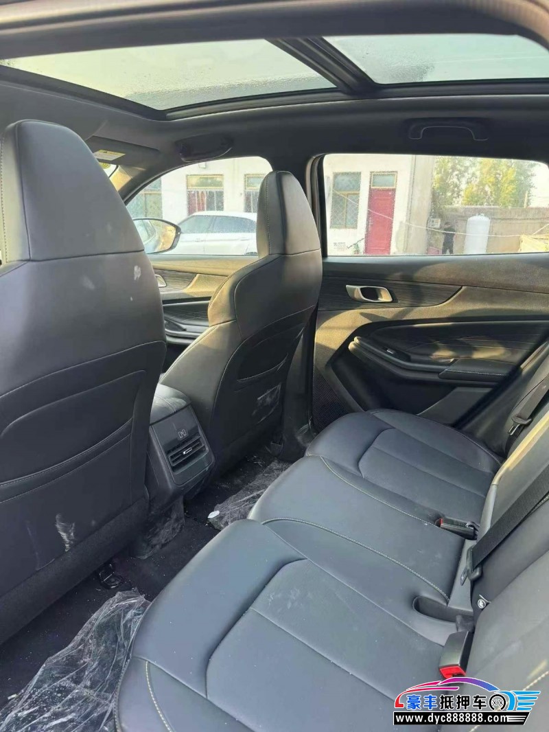 25年长安启源Q05轿车抵押车出售