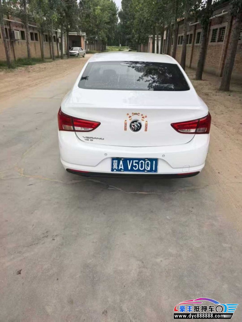 18年别克威朗轿车抵押车出售