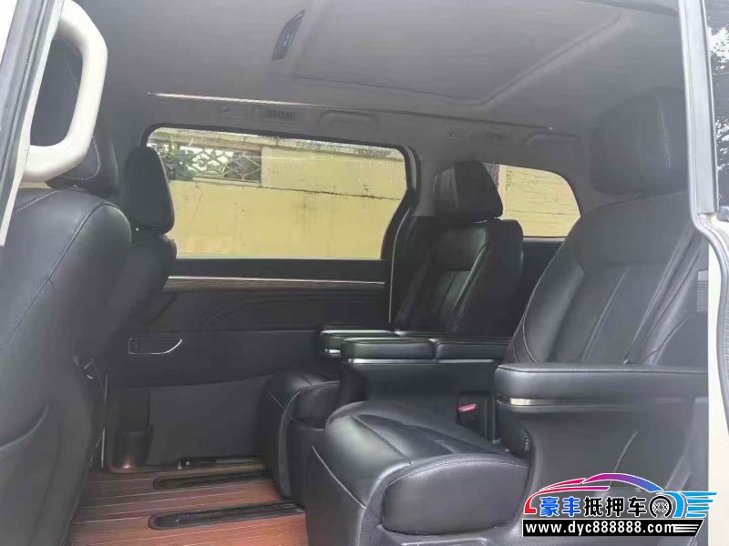 21年传祺M8轿车抵押车出售