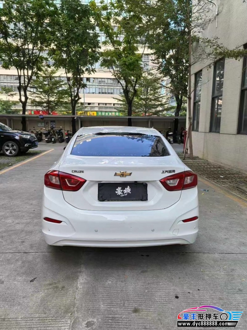 17年雪佛兰科鲁兹轿车抵押车出售