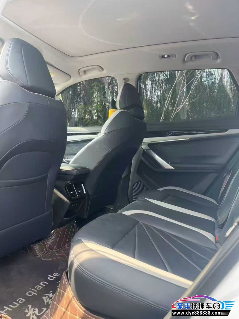 23年吉利博越轿车抵押车出售