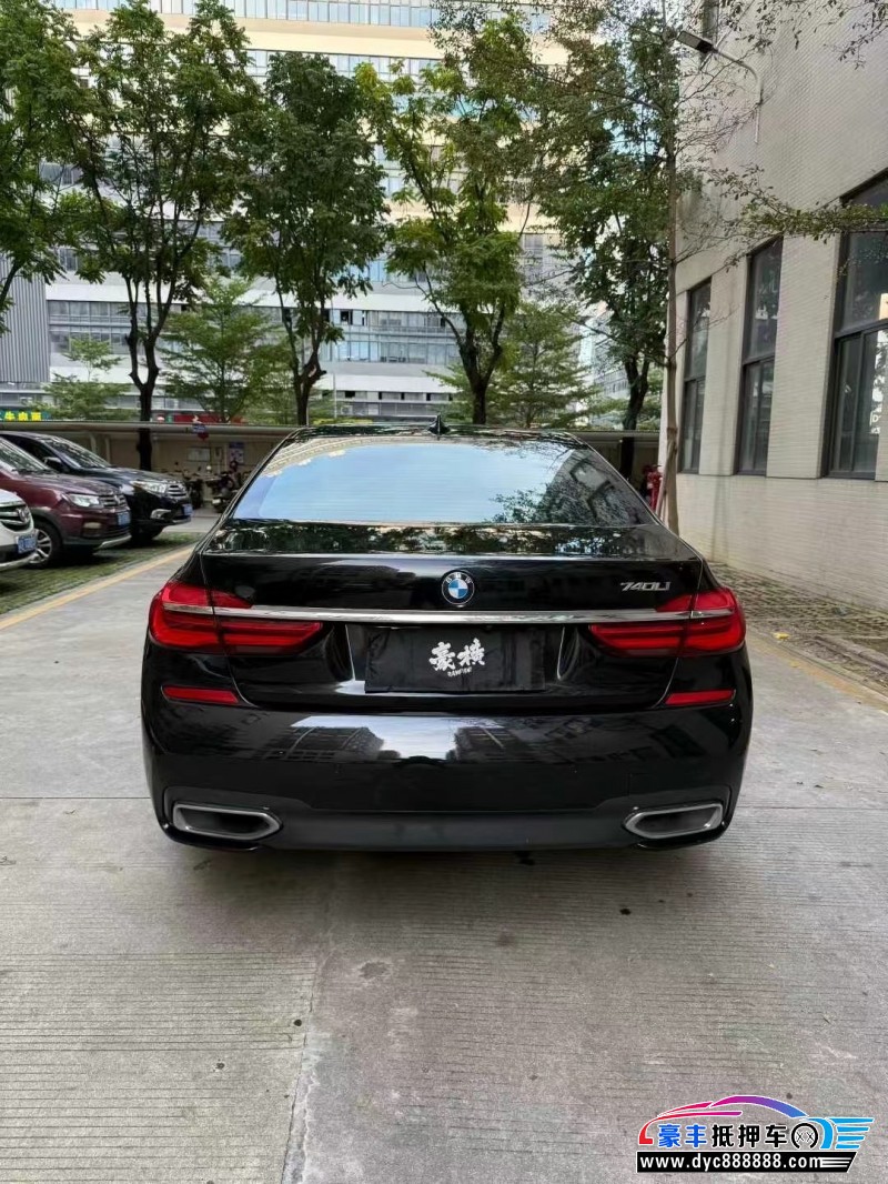 18年宝马7系轿车抵押车出售