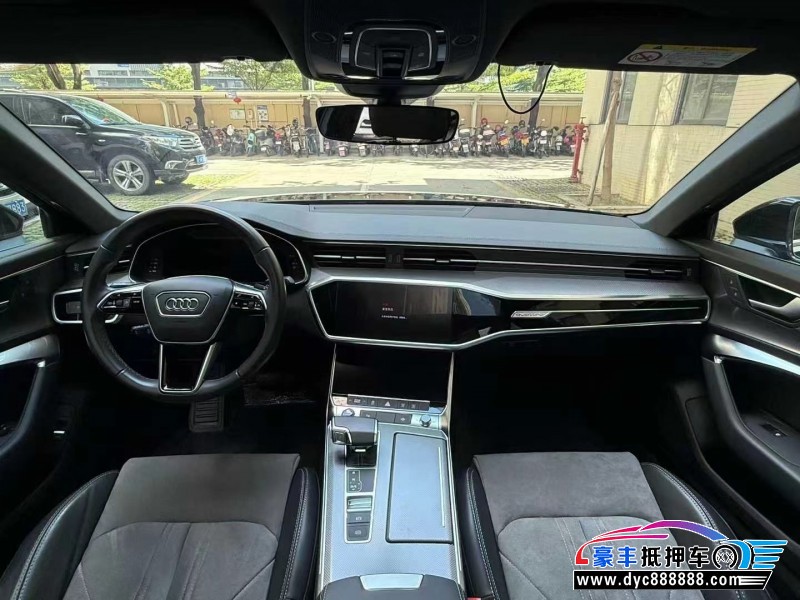 22年奥迪A6L轿车抵押车出售