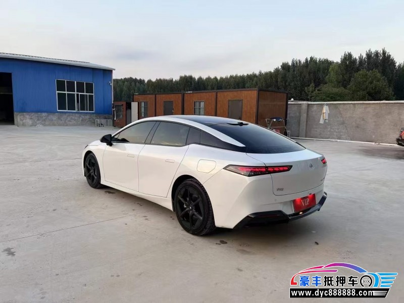 24年埃安昊铂轿车抵押车出售