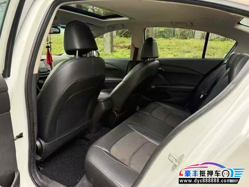 18年雪佛兰科沃兹轿车抵押车出售