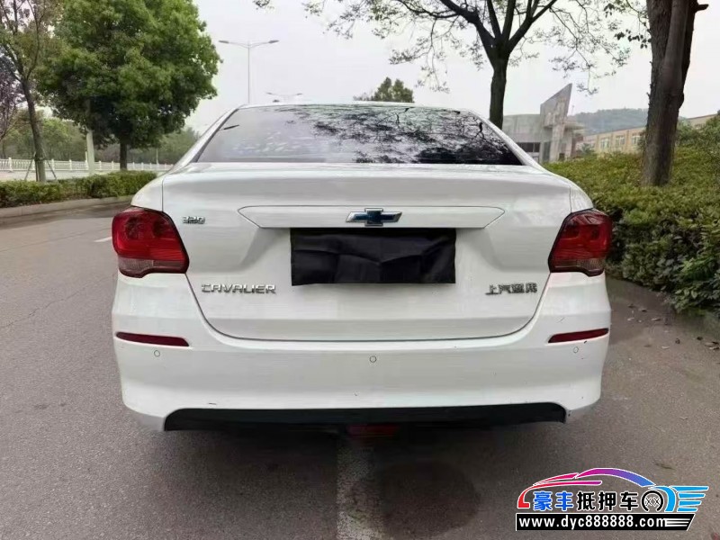 18年雪佛兰科沃兹轿车抵押车出售