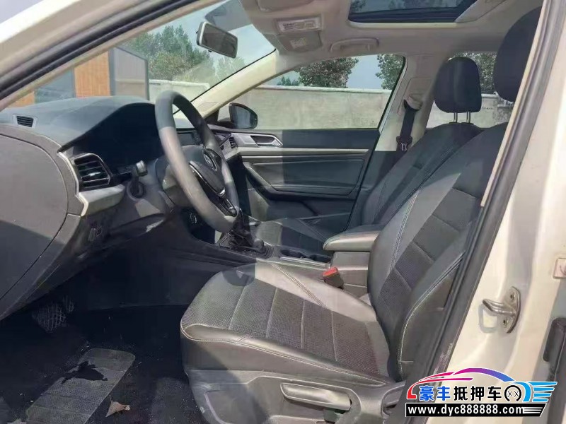 21年大众朗逸轿车抵押车出售