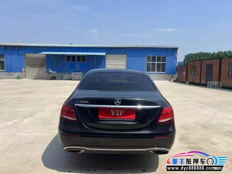 19年奔驰E轿车抵押车出售