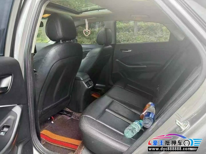 20年现代菲斯塔轿车抵押车出售