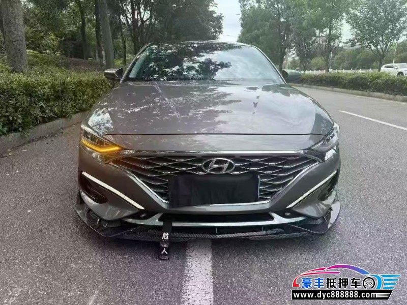 20年现代菲斯塔轿车抵押车出售