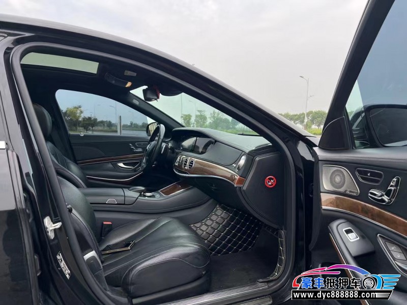 14年奔驰S轿车抵押车出售