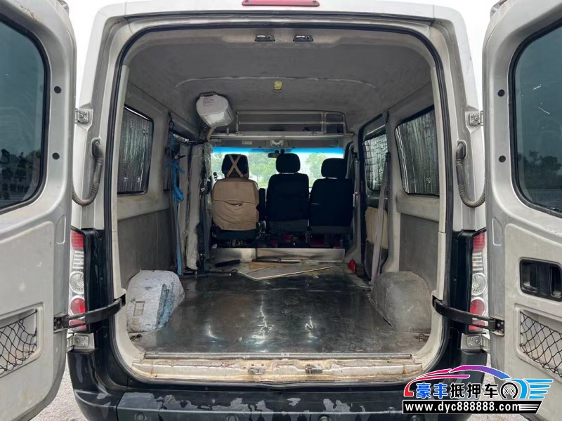 19年江淮星锐轿车抵押车出售