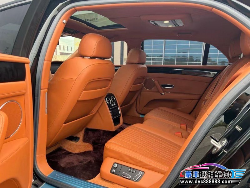 17年宾利飞驰轿车抵押车出售