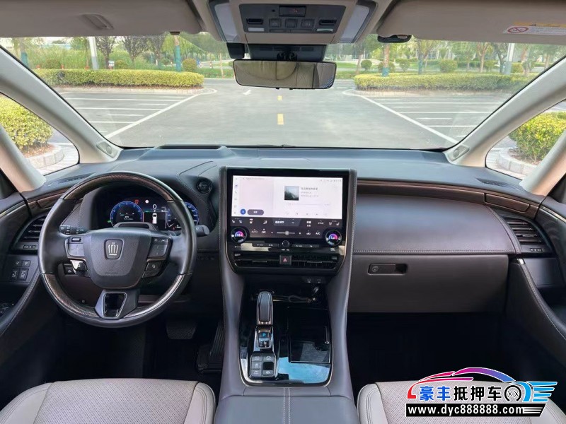 24年丰田威尔法轿车抵押车出售