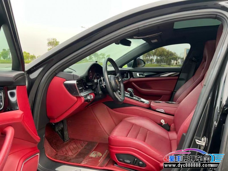 23年保时捷帕纳梅拉轿车抵押车出售