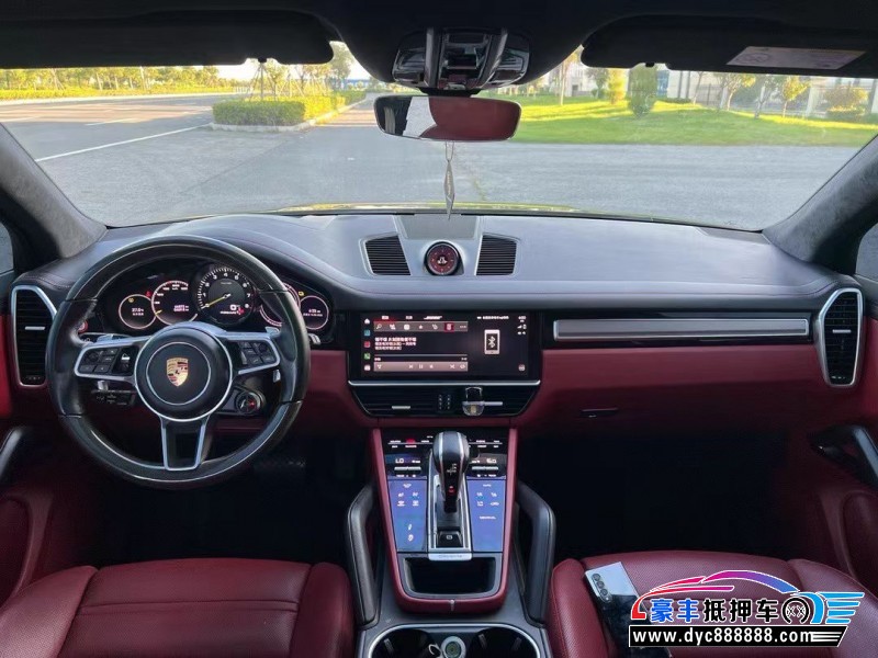 22年保时捷卡宴轿车抵押车出售