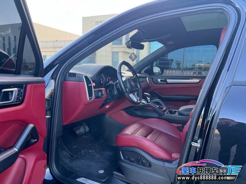 22年保时捷卡宴轿车抵押车出售