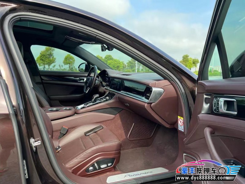 18年保时捷帕纳梅拉轿车抵押车出售