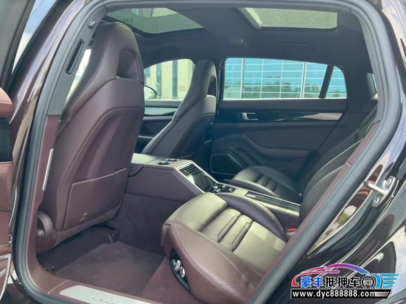 18年保时捷帕纳梅拉轿车抵押车出售