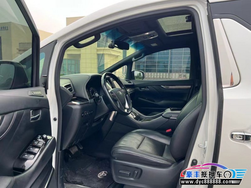 19年丰田埃尔法轿车抵押车出售