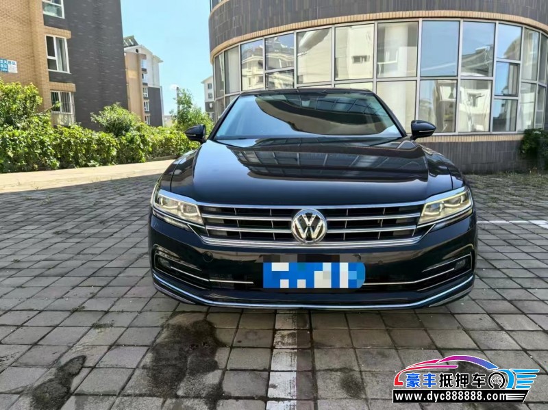 18年大众辉昂轿车抵押车出售