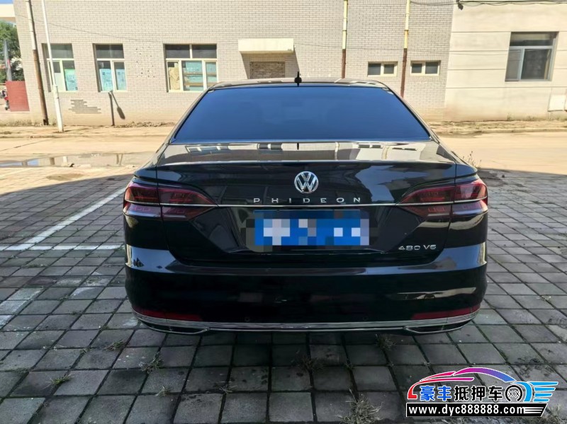 18年大众辉昂轿车抵押车出售