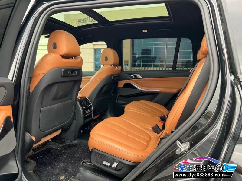 20年宝马X7轿车抵押车出售