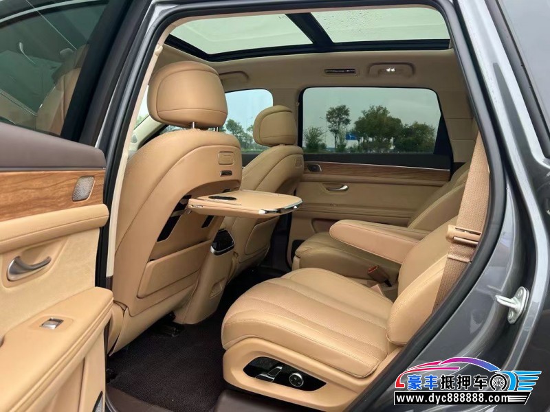 24年华为问界轿车抵押车出售