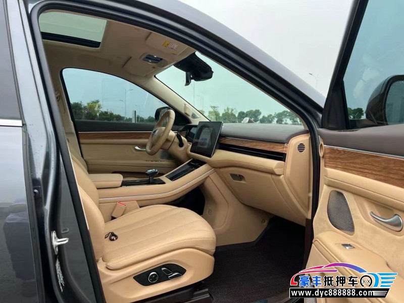 24年华为问界轿车抵押车出售