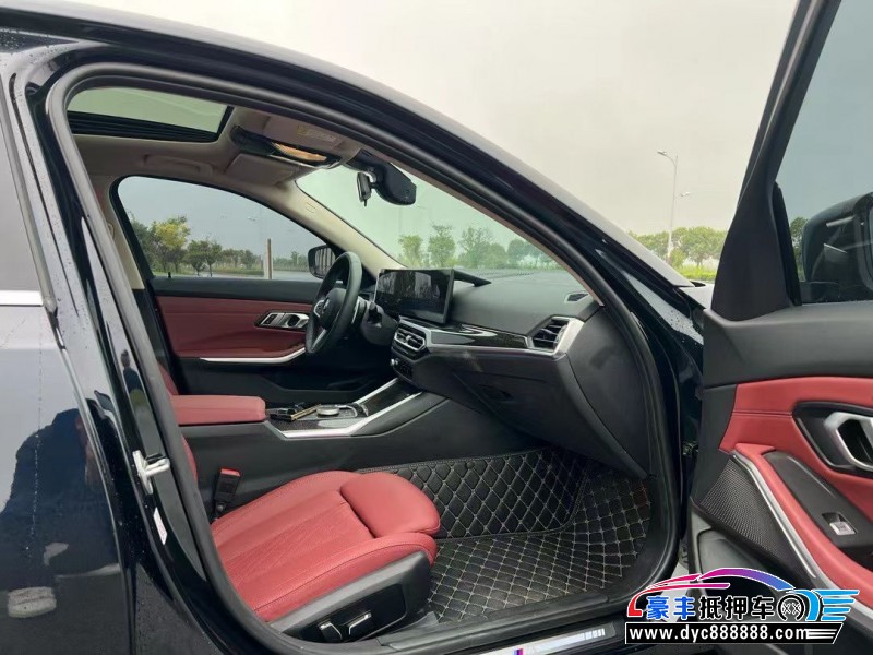 23年宝马3系轿车抵押车出售