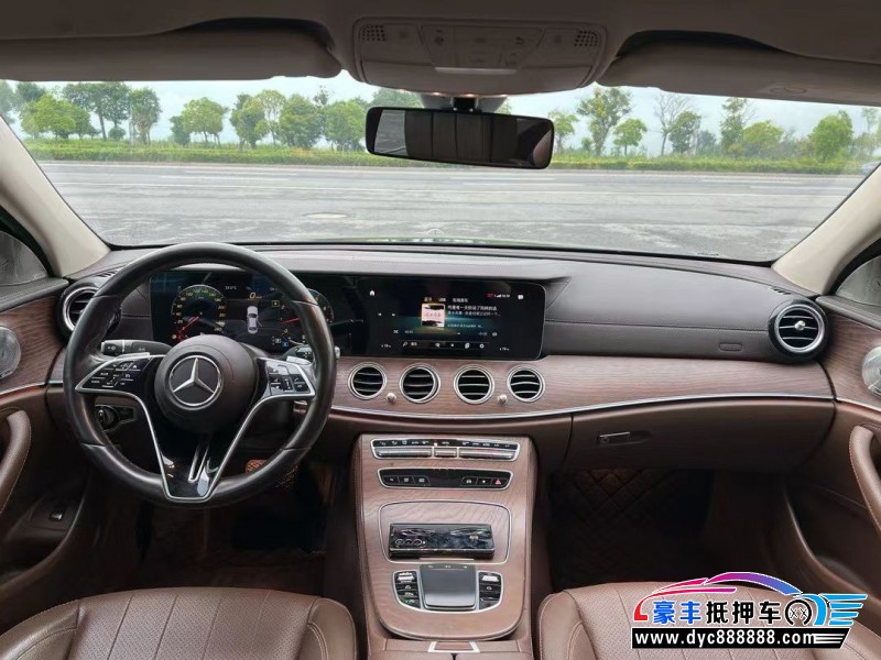 21年奔驰E轿车抵押车出售