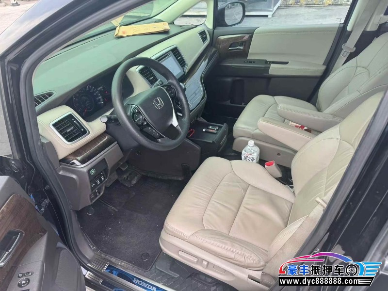 18年本田奥德赛MPV抵押车出售