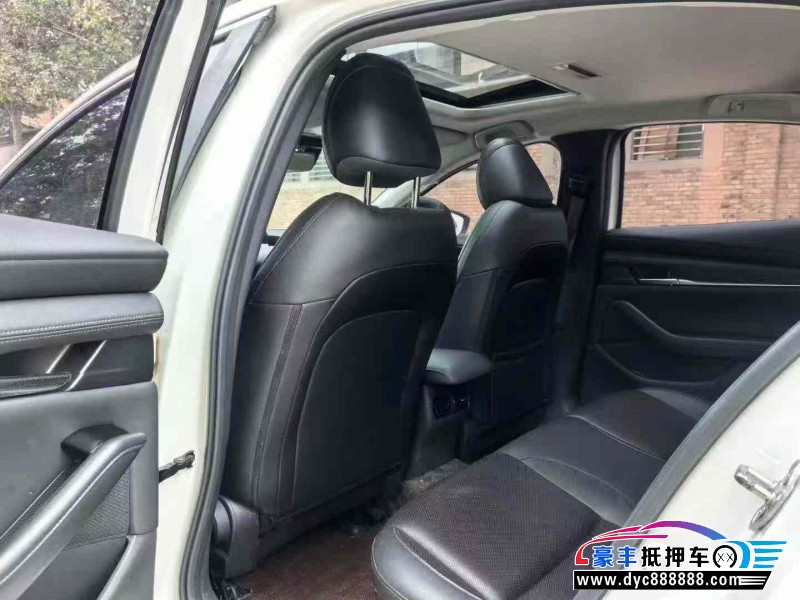 21年马自达昂克赛拉轿车抵押车出售