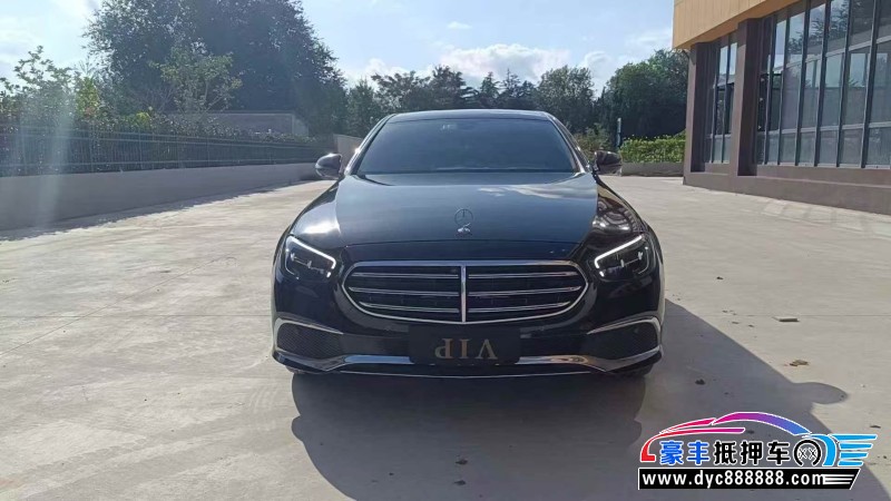 22年奔驰E轿车抵押车出售