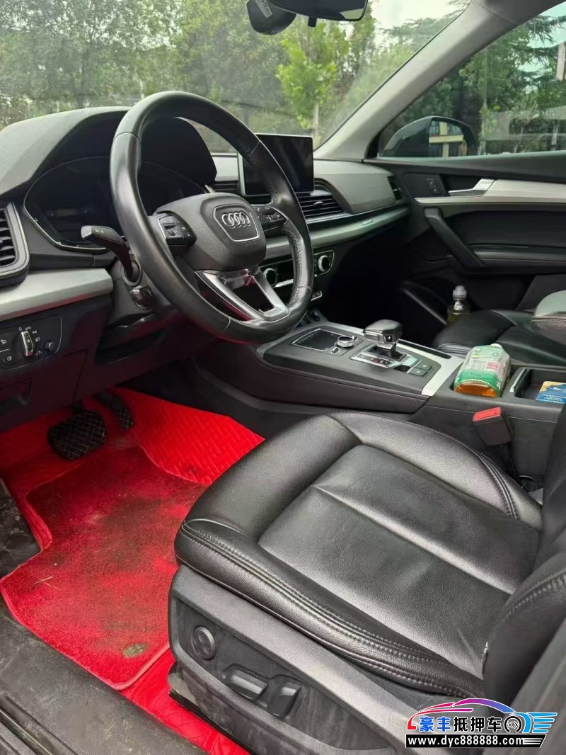19年奥迪Q5SUV抵押车出售