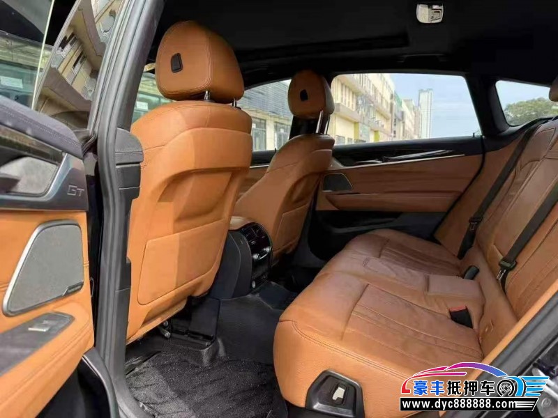 21年宝马6系轿车抵押车出售