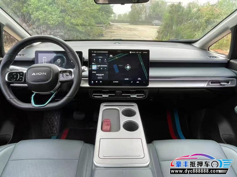 24年埃安Y70轿车抵押车出售