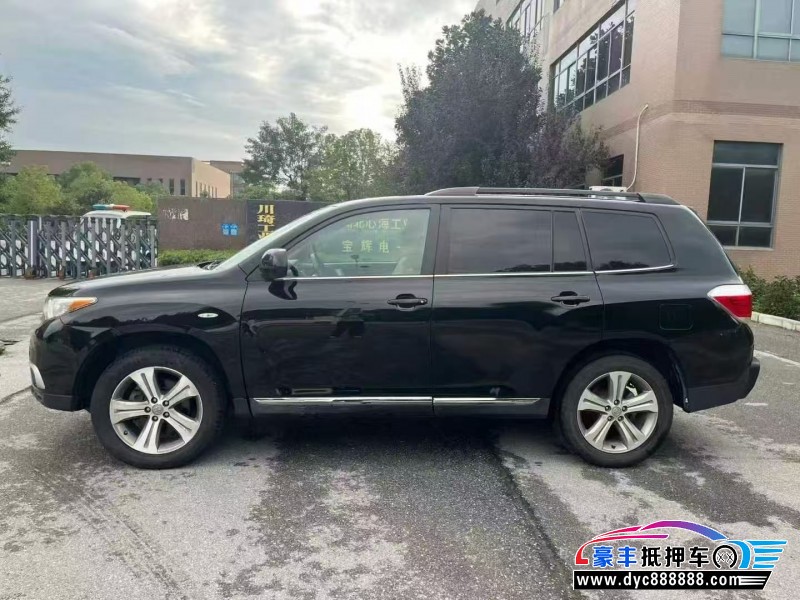 14年丰田汉兰达轿车抵押车出售