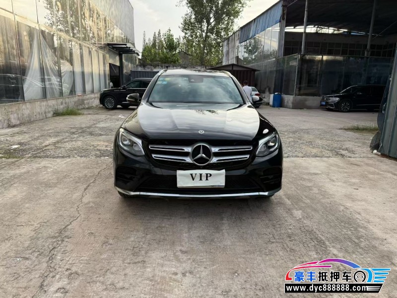 18年奔驰GLCSUV抵押车出售