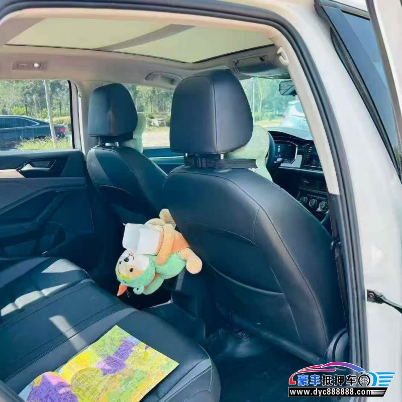 22年大众速腾轿车抵押车出售