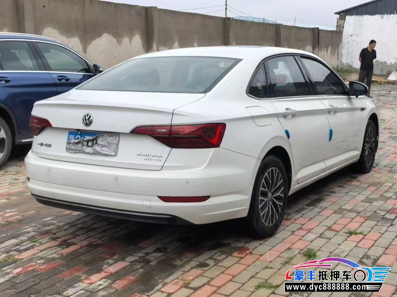 20年大众速腾轿车抵押车出售